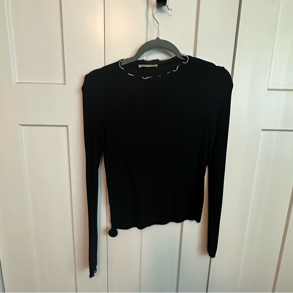 Zara Black Fitted Blouse with Long Sleeves